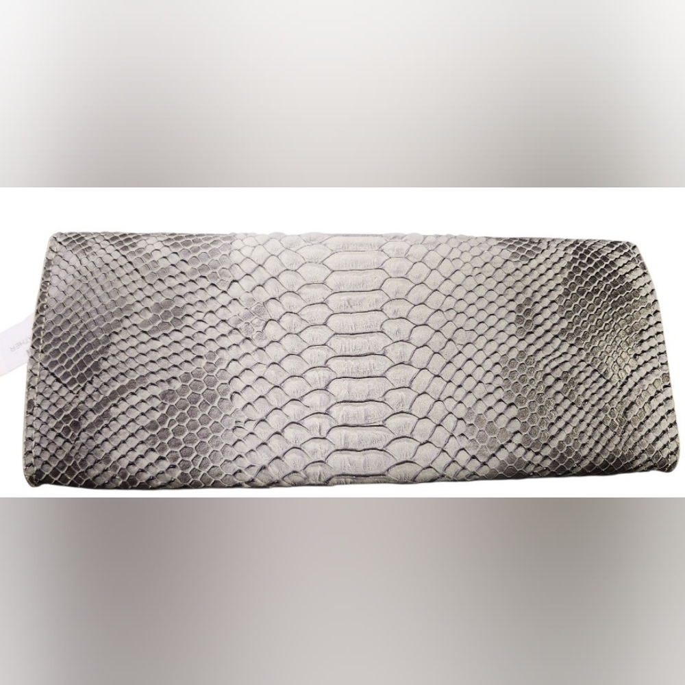 Pretty Persuasions Python Textured Clutch - Picture 3 of 3